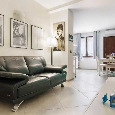 Il Glicine Apartment Montano Lucino Ngoại thất bức ảnh